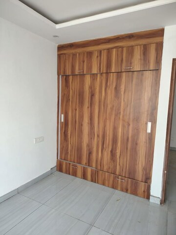Room in 3 BHK Builder Floor at Dhakoli – for Sale