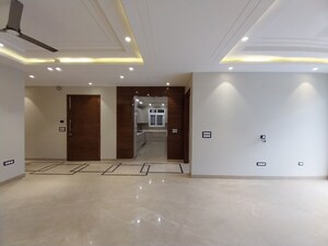 Room in 4 BHK Builder Floor at Naraina – for Sale