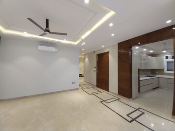 Building Lobby in 4 BHK Builder Floor at Naraina – for Sale