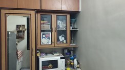1 BHK + Extra Room Apartment For Rent in Shubh Kamana CHS
