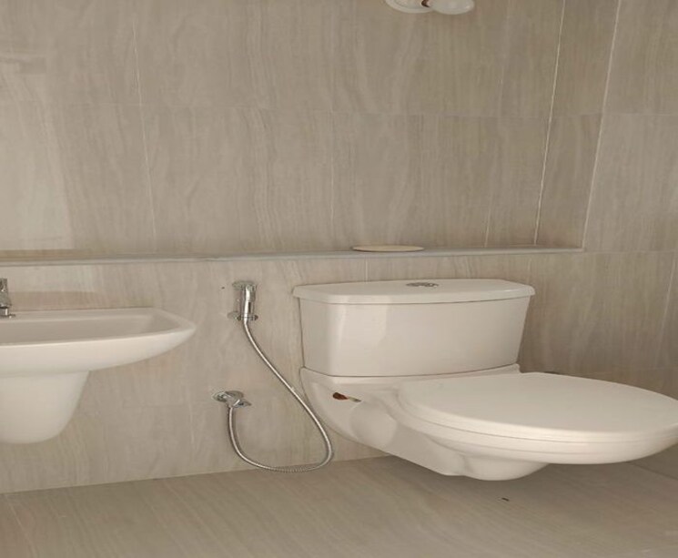 Bathroom, runwal-gardens 2.5 Bedroom 797 Sq.Ft. Apartment In Dombivli East Thane 9753824