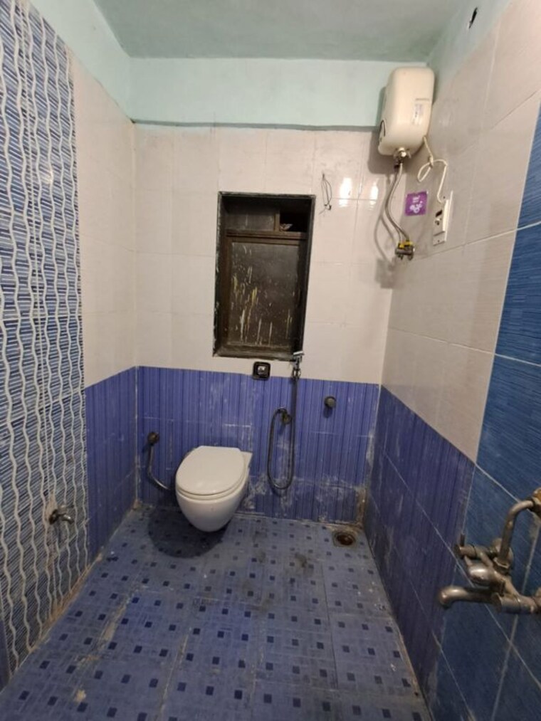 Bathroom, matoshree-park 2 Bedroom 950 Sq.Ft. Apartment In Bhandup East Mumbai 9753916