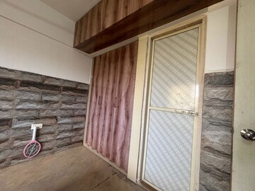 Room in 2 BHK Apartment at Lodha Casa Rio, Dombivli East – for Rent