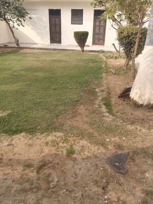 3 BHK Independent House – Garden View at Vetruvia Homes 3, Sector 17 - for Rent