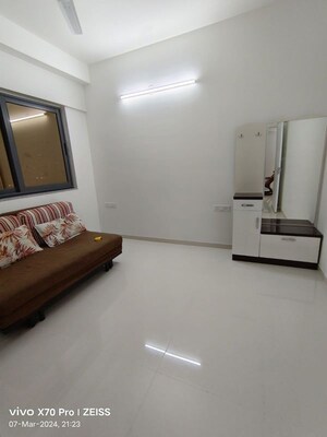 Living Room in 2 BHK Apartment at Amanora Gold Towers, Hadapsar – for Sale