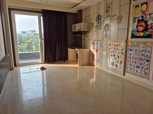 Living Room in 3.5 BHK Apartment at DLF Beverly Park II, Sector 25 – for Rent