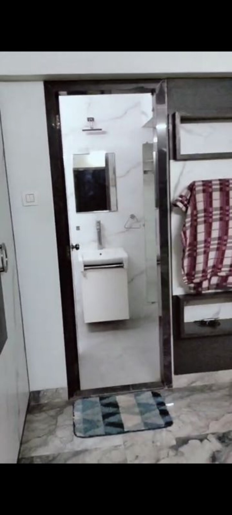 Bathroom, vijay-orion-ii 3 Bedroom 1700 Sq.Ft. Apartment In Ghodbunder Road Thane 9754189