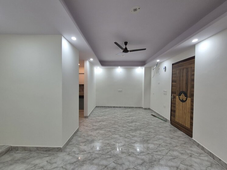Room, palm-residency-chhatarpur 2 Bedroom 950 Sq.Ft. Apartment In Chattarpur Delhi 9754200