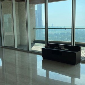 Room in 4 BHK Apartment at Omkar 1973, Century Bazar – for Rent