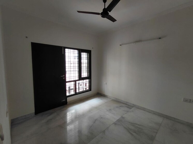 Room, dlf-windsor-court 4 Bedroom 2985 Sq.Ft. Apartment In Dlf Phase iv Gurgaon 9754220