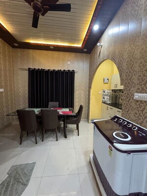 Master Bedroom in 1 BHK Builder Floor at Kirsali Gaon – for Rent