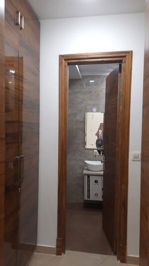 Bathroom in 3 BHK Builder Floor at Parklands, Sector 85 – for Rent