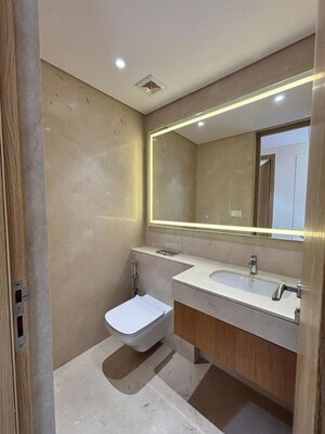 Bathroom in 3 BHK Apartment at Parishram Apartments, Pali Hill – for Rent