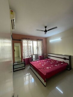 3 BHK + Pooja Room Apartment For Rent in City Centre