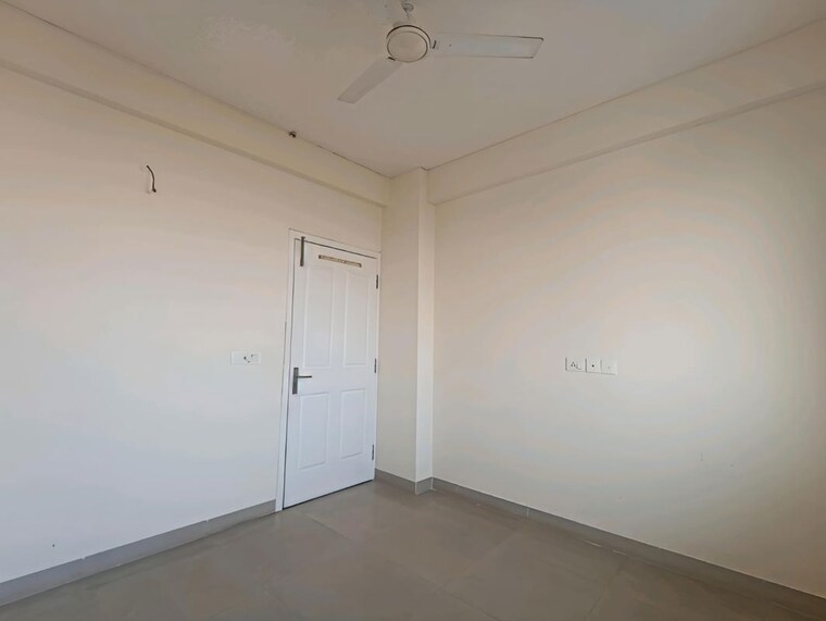 Room, bptp-park-prime 3 Bedroom 1442 Sq.Ft. Apartment In Sector 66 Gurgaon 9754528