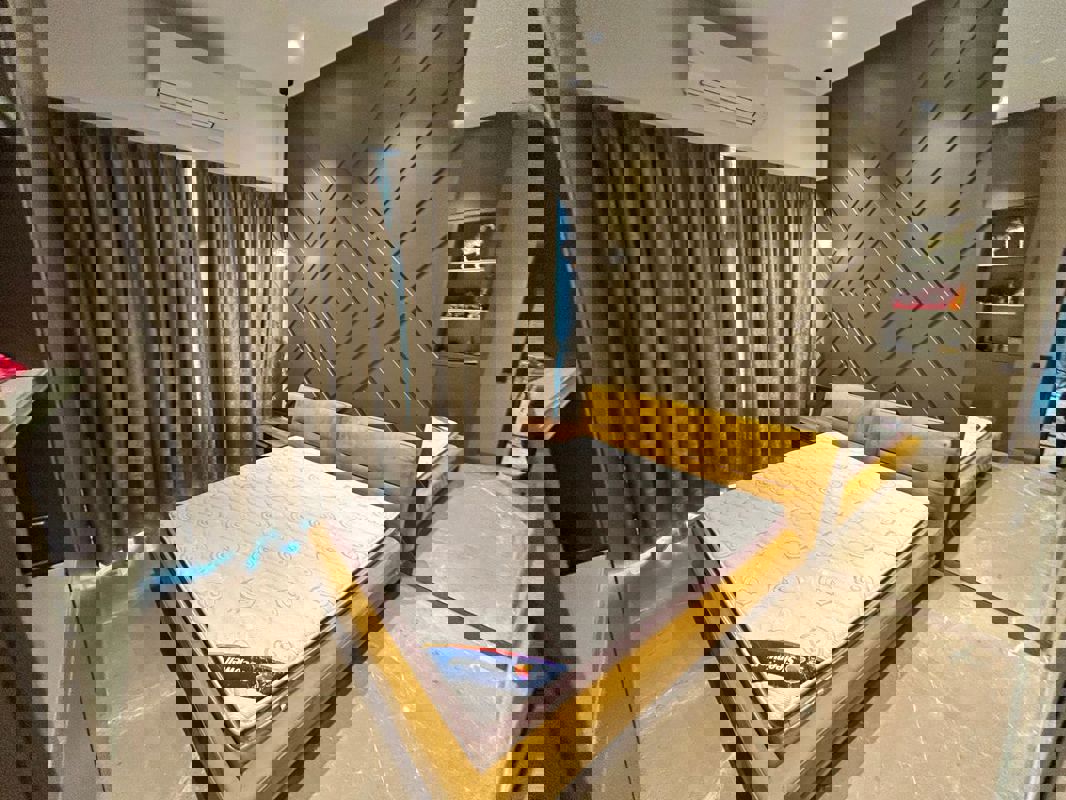 6+ BHK Independent House For Sale in Sector 4