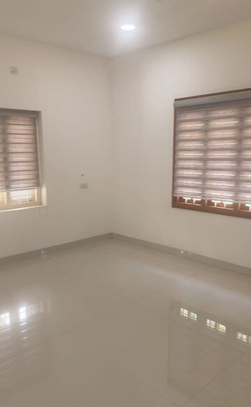 Bedroom in 4 BHK Independent House at Kuttanellur – for Sale
