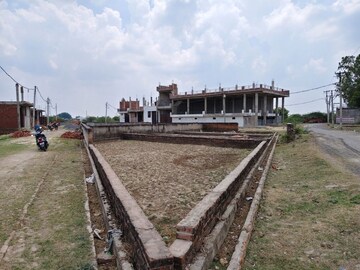  Plot – Exterior View View at Jankipuram - for Sale