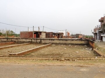  Plot For Sale in Jankipuram