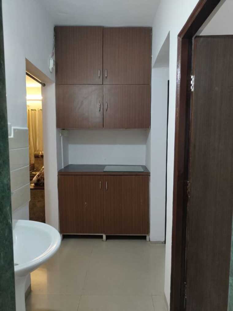 Bathroom, kalpavruksha-eros-meadows 3 Bedroom 1439 Sq.Ft. Apartment In Wakad Pune 9697108