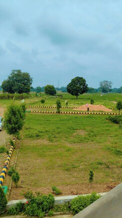 Plot For Sale in Sultanpur Road