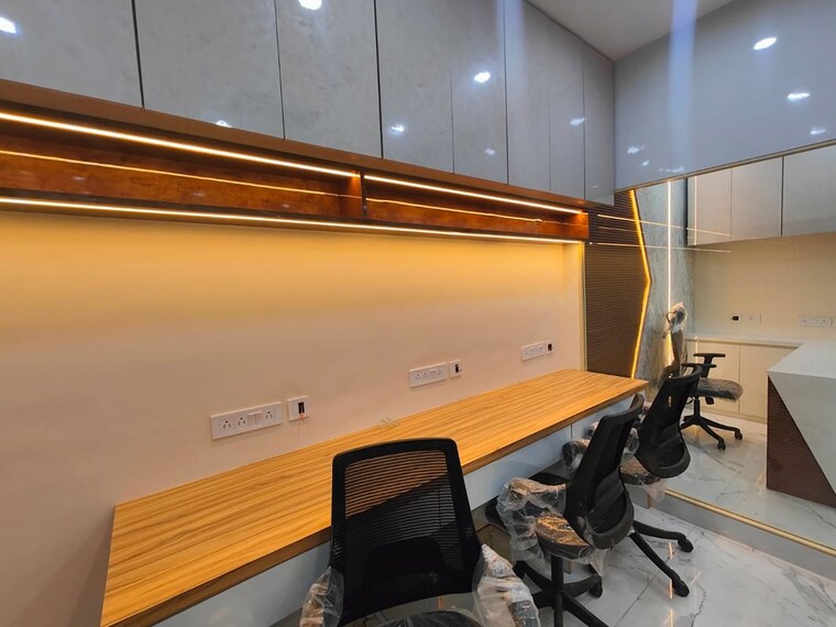 Team Area, mani-casadona Commercial Office Space 435 Sq.Ft. In New Town Kolkata 9754785