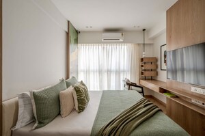 Living Room in 3 BHK Apartment at Ashok Towers, Parel – for Rent