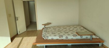 Bedroom in 3 BHK Apartment at DLF Cyber Park, Sector 20 – for Sale