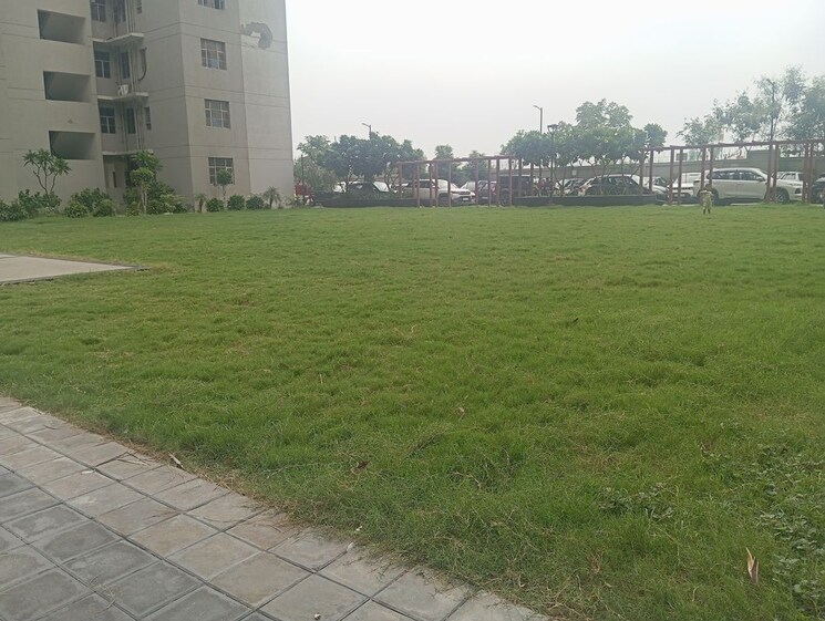 Master Bedroom, signature-global-solera-2 2 Bedroom 634 Sq.Ft. Apartment In Sector 107 Gurgaon 9754994