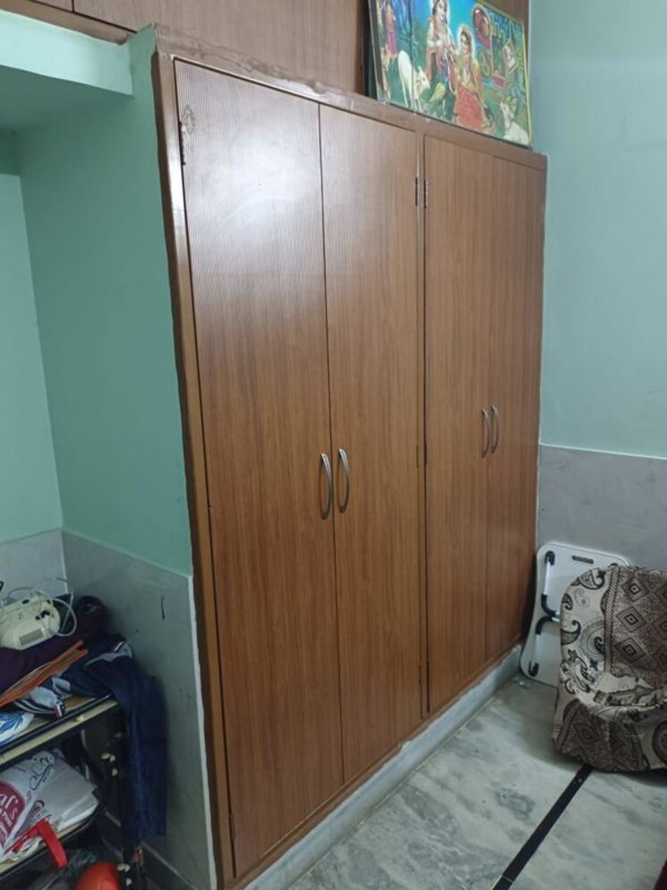 Room, patiala road 3 Bedroom 200 Sq.Yd. Independent House In Patiala Road Zirakpur 9754805
