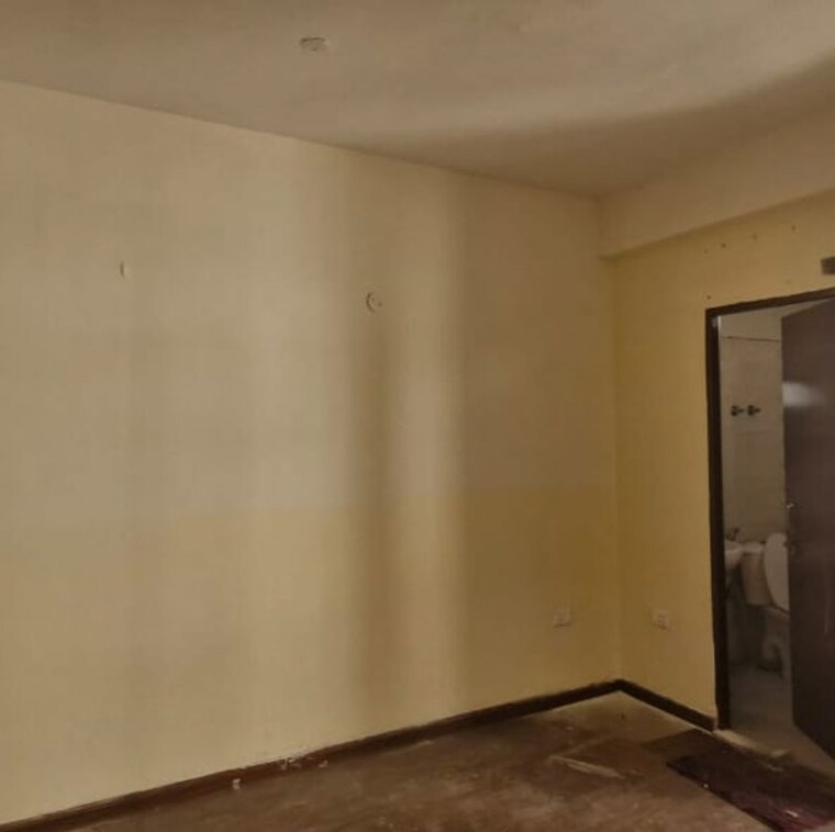 Room, conscient-habitat-78 3 Bedroom 645 Sq.Ft. Apartment In Faridpur Faridabad 9755081