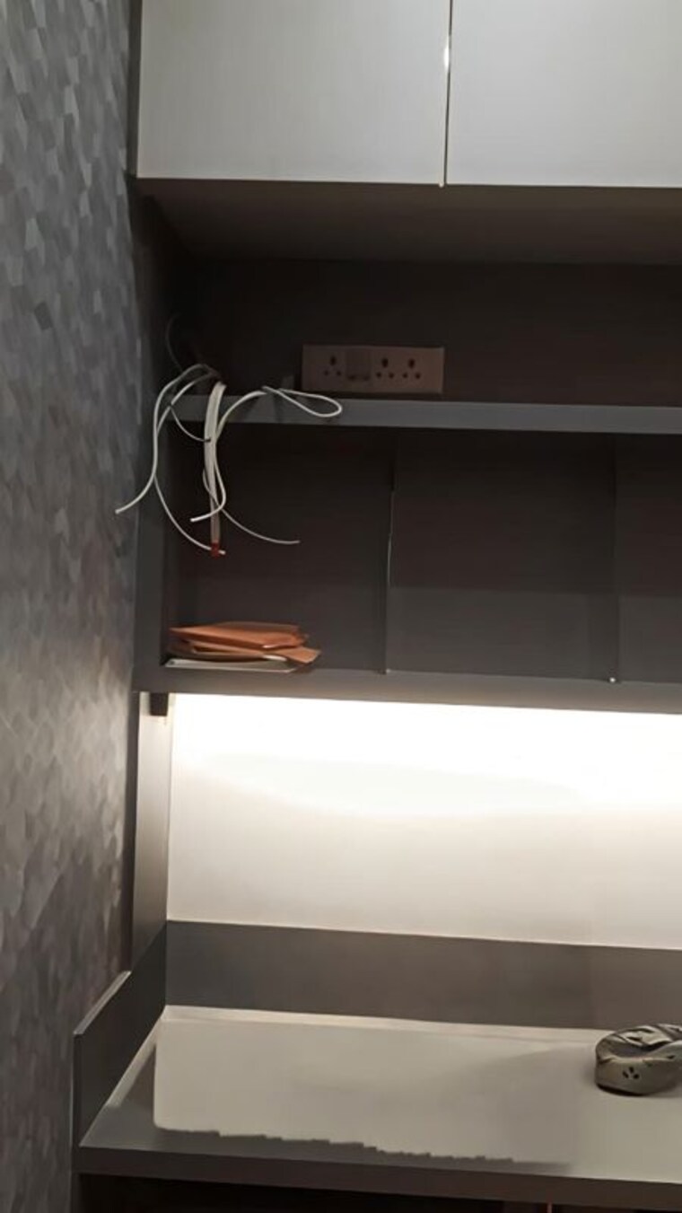 undefined, tiretti Commercial Office Space 300 Sq.Ft. In Tiretti Kolkata 9755227