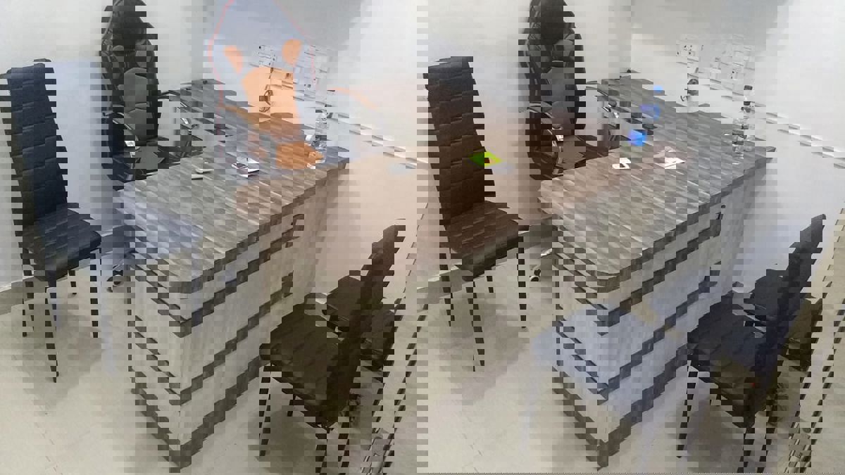 Office Space For Sale in Tiretti