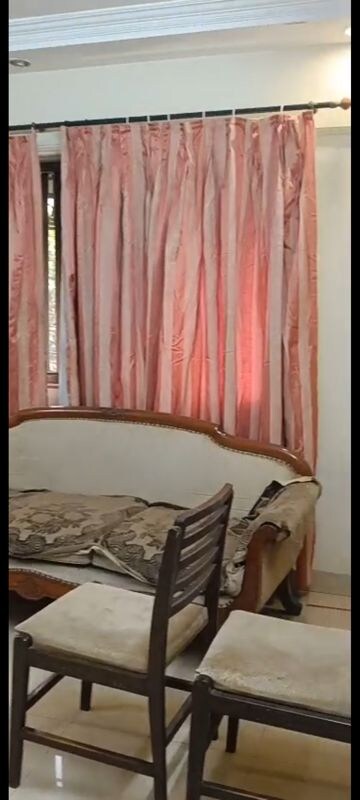 Bedroom in 2 BHK Apartment at Rugvedi Apartment, Vile Parle East – for Rent