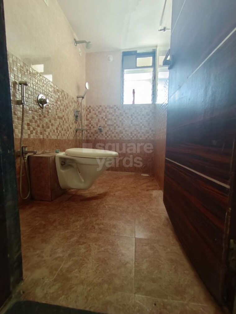 Bathroom, sobha-international-city-phase-1 5 Bedroom 2430 Sq.Ft. Apartment In Sector 109 Gurgaon 9755267