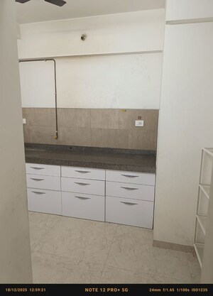 Kitchen in 1.5 BHK Apartment at Poddar Spraha Diamond, Chembur – for Rent