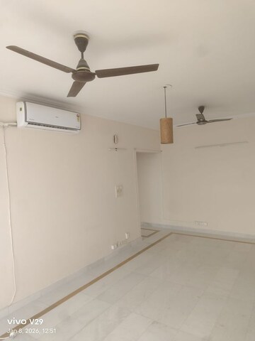 4 BHK Apartment For Rent in Power Grid Township, Sector 43