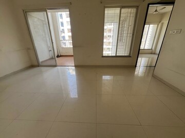 Room in 2 BHK Apartment at Pashan Sus Road – for Rent