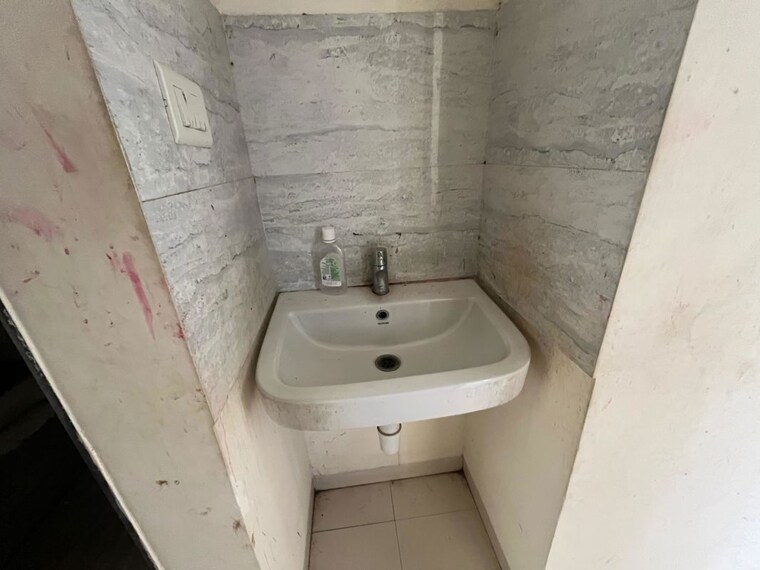 Bathroom, pashan sus road 2 Bedroom 1000 Sq.Ft. Apartment In Pashan Sus Road Pune 9755471