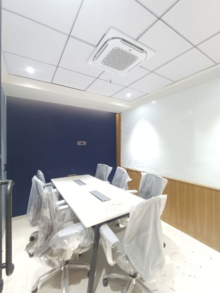 Team Area, skyblu-72-corp Commercial Office Space 1200 Sq.Ft. In Sakinaka Mumbai 9755622
