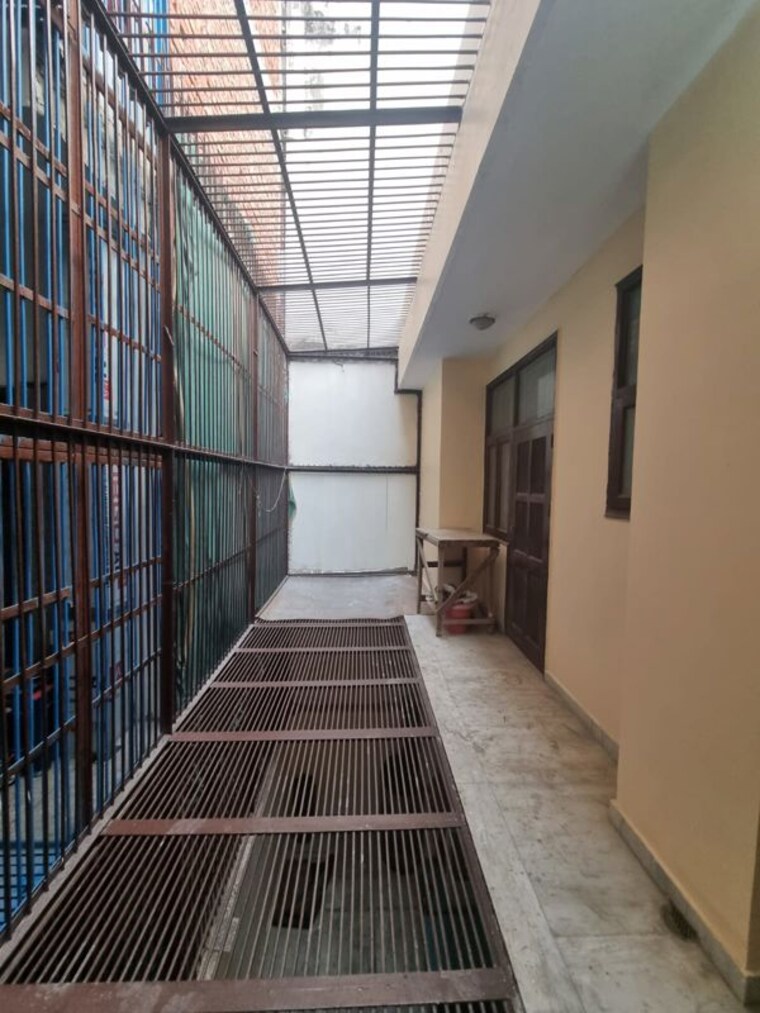 Balcony, sector 55 2 Bedroom 1112 Sq.Ft. Independent House In Sector 55 Noida 9755623