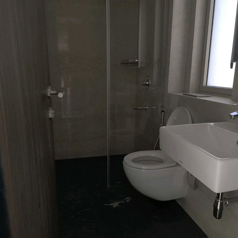 Bathroom, lodha-sea-face 3 Bedroom 1335 Sq.Ft. Apartment In Dairy Colony Mumbai 9755658
