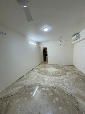 Room in 3 BHK Apartment at L&T Emerald Isle, Powai – for Rent