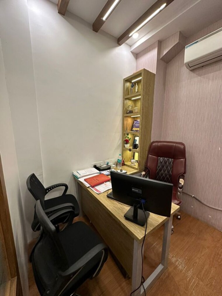 Team Area, tiretti Commercial Office Space 340 Sq.Ft. In Tiretti Kolkata 9755662