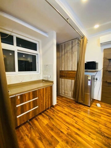 Living Room in 5 BHK Apartment at M3M Golf Estate, Sector 65 – for Rent