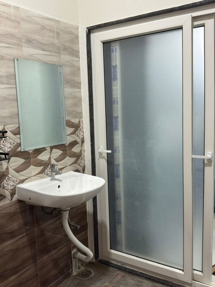 Bathroom, chitrapuri-colony 3 Bedroom 3100 Sq.Ft. Apartment In Manikonda Hyderabad 9755666