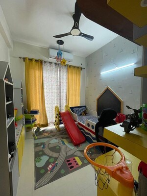 Master Bedroom in 4 BHK Builder Floor at Sector 56 – for Rent