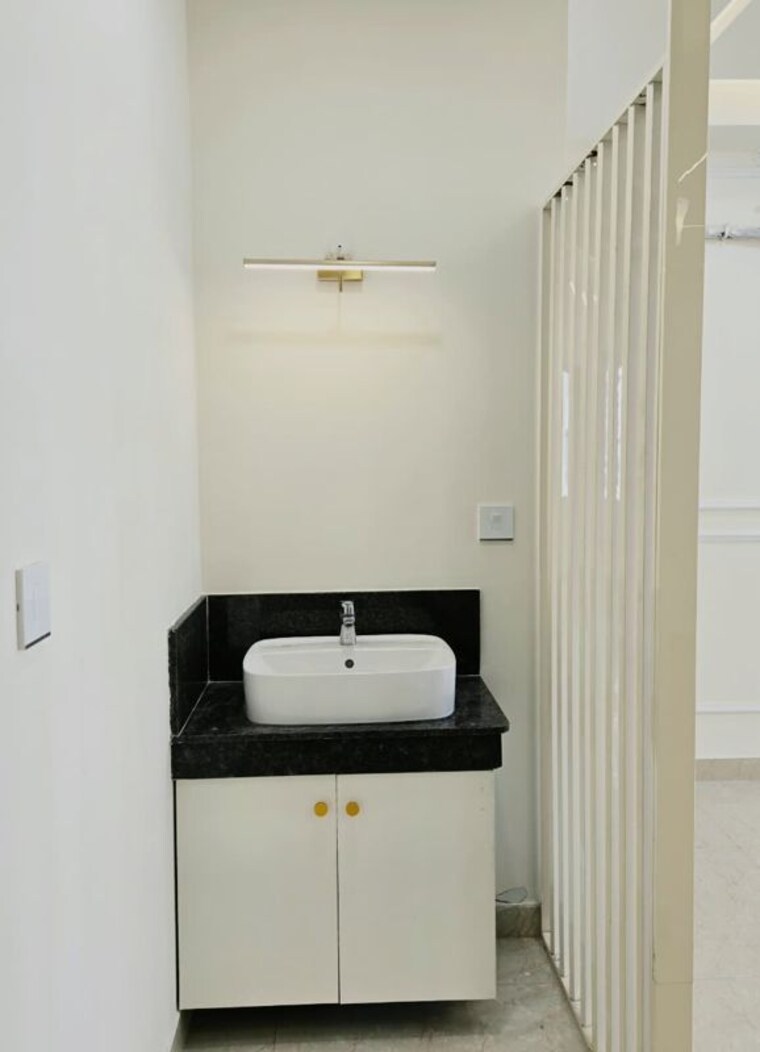 Bathroom, aurobindo-the-regent 3 Bedroom 1893 Sq.Ft. Apartment In Kondapur Hyderabad 9755804