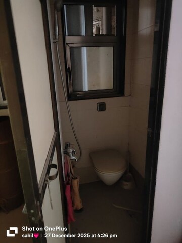 Bathroom in 3 BHK Apartment at Ashok Towers, Parel – for Rent