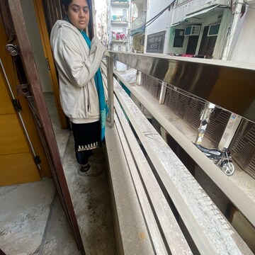 Balcony in 3 BHK Builder Floor at Chattarpur – for Rent